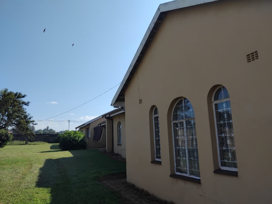 4 Bedroom Property for Sale in Deneysville Free State